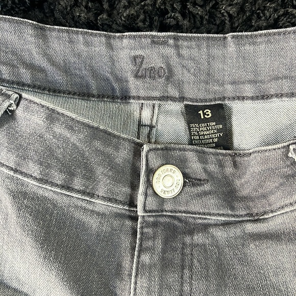 ZCO Jeans | Bootcut Jeans - Picture 3 of 6